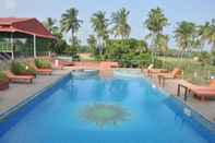 Swimming Pool Soorya Beach Resort