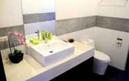 In-room Bathroom 7 Intira Villa Rawai 2 bedrooms villa