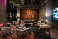 Sảnh chờ MOXY Seattle Downtown