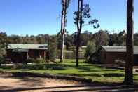 Exterior Pemberton Lake View Chalets