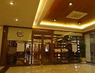 Lobby 2 New Donghae Hotel