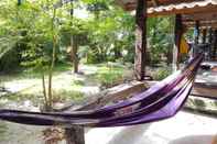 Common Space Bamboo Bungalow Thong Nai Pan Yai