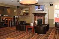 Bar, Cafe and Lounge The Queensberry Hotel & Restaurant