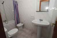 In-room Bathroom Apartment in Isla, Cantabria 103646 by MO Rentals