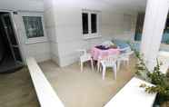 Ruang Umum 7 Apartment in Isla, Cantabria 102761 by MO Rentals