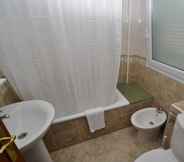 In-room Bathroom 6 Apartment in Arnuero, Cantabria 102902 by MO Rentals