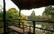 Kamar Tidur 2 Pugdundee Safaris- Tree House Hideaway