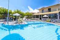 Swimming Pool Thermios Apollon Hotel