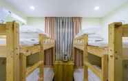 Kamar Tidur 5 Hangzhou Memory Travel International Hotel- Edge West Lake