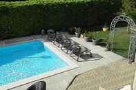 Swimming Pool L'Etape