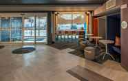 Lobby 3 Tru by Hilton Garland Richardson