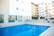 수영장 B05 - Luxury Central 2 bed with Spa by DreamAlgarve