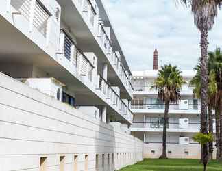 Exterior 2 B06 - Top Floor Marina Club 2 Bed Apartment by DreamAlgarve