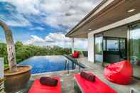 สระว่ายน้ำ Villa Rich Seaview