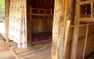 Bedroom 3 Nguyen Shack Phong Nha Central Town - Hostel