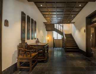 Lobi 2 Lijiang Zhuyun boutique Hotel