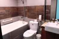 In-room Bathroom Xing Hwa Mao Business Hotel