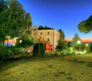 Exterior 2 Albergo Villa Rioddi