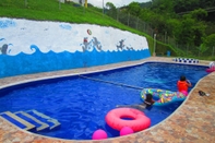 Swimming Pool Eco Hotel Parador de Rapi