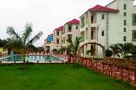 Swimming Pool Ashiana Hill View Hotel