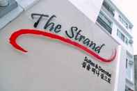 ภายนอกอาคาร The Strand Suites and Dormitel