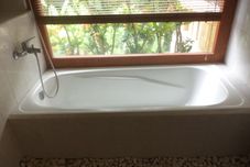 In-room Bathroom Merthayasa Bungalows