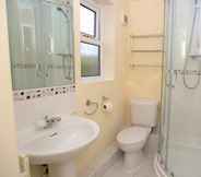 Toilet Kamar 7 Annandale Court Serviced Apartments