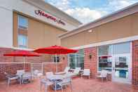 Khu vực công cộng Hampton Inn Vincennes