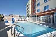 Swimming Pool Fairfield Inn & Suites by Marriott Phoenix Tempe/Airport