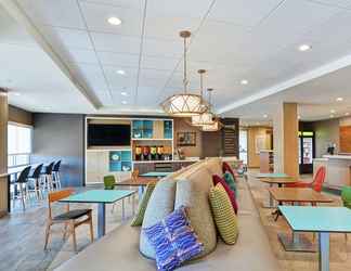 Lobby 2 Home2 Suites by Hilton Dayton Vandalia