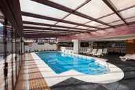 Swimming Pool SOMMOS Hotel Benasque Spa