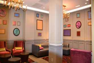 Lobi 4 Fairfield Inn & Suites by Marriott Philadelphia Downtown/Center City