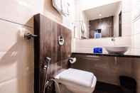 In-room Bathroom Hotel Veer Residency
