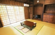 Kamar Tidur 7 RYUKYUKOMINKA SHINASAKI