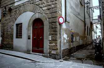 Exterior 4 Borgo San Jacopo Penthouse