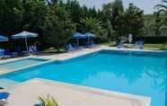 Swimming Pool 2 Francisco Hotel
