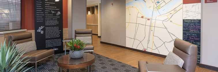 Lobby TownePlace Suites by Marriott Louisville North