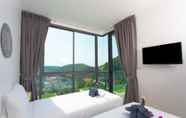 Kamar Tidur 5 Baan Saint Tropez Villas Kata Beach