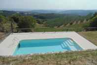 Swimming Pool Agriturismo Corte Maccini