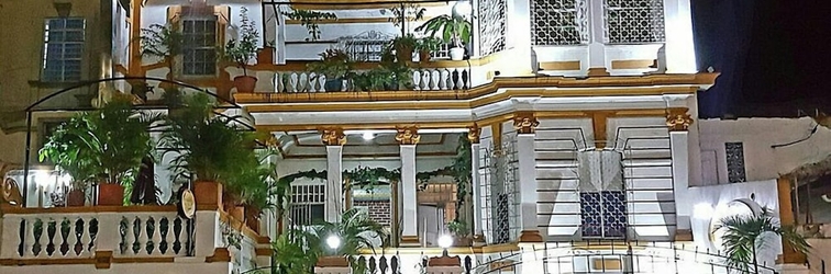 Bangunan Hotel Casa Real