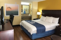 ห้องนอน Days Inn by Wyndham King/Winston Salem Area