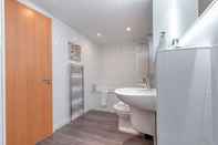 Toilet Kamar Executive 7 Apartments