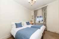 Bedroom 10 Curzon Street Apartments by Mansley
