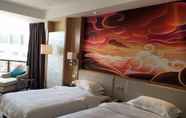 Bedroom 2 Qinghai Baiyun Xiangling Hotel