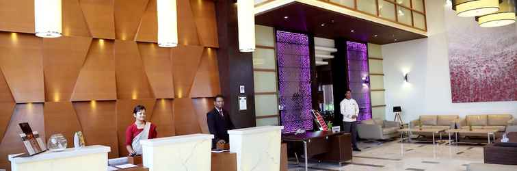 Lobby Hotel Shakti Continental