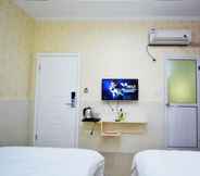 Bedroom 4 LuHuai Hotel