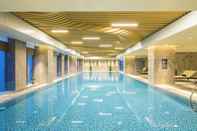 Swimming Pool The Qube Hotel Xiangyang