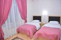 Bedroom Planet Inn Hotel Baku