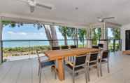 Common Space 4 Seascape Luxury Beachfront Holiday House