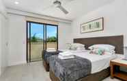 Bilik Tidur 4 Apartment 316 at Sea Temple Palm Cove